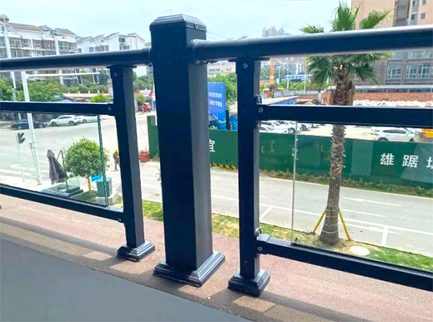 四川江油天賦樂宜鋅鋼欄杆項目 四川江油天賦樂宜鋅鋼欄杆項目