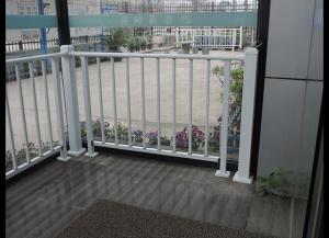 鋅鋼噴塑護（hù）欄報價大概多少